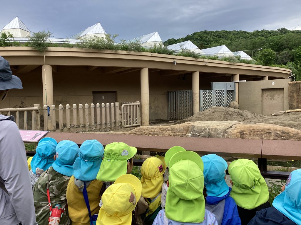 幼児クラス　バス遠足